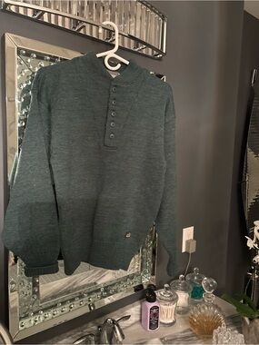 Men's Forest Green vintage Eatons store size medium sweater old money style
